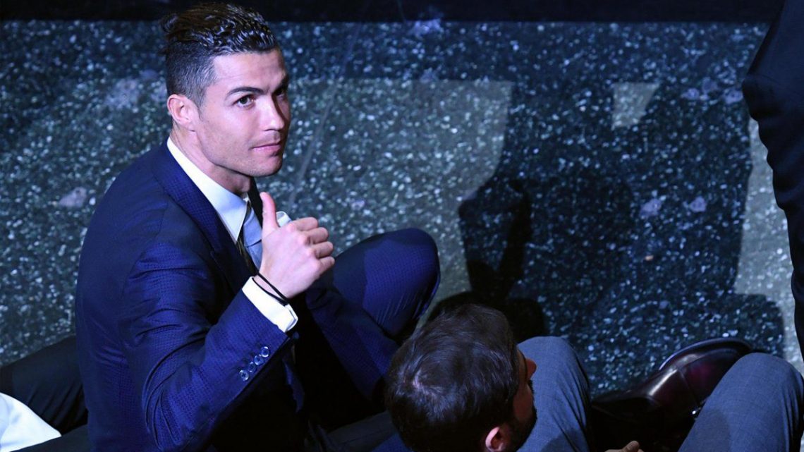 Sanremo 2020, ecco come è arrivato Cristiano Ronaldo Sanremo 2020, ecco come è arrivato Cristiano Ronaldo