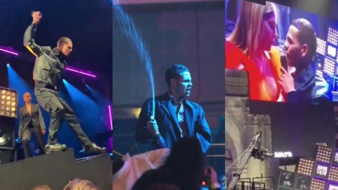 Fan insulta il rapper, lui scende dal palco e lo aggredisce (VIDEO) Fan insulta il rapper, lui scende dal palco e lo aggredisce (VIDEO)
