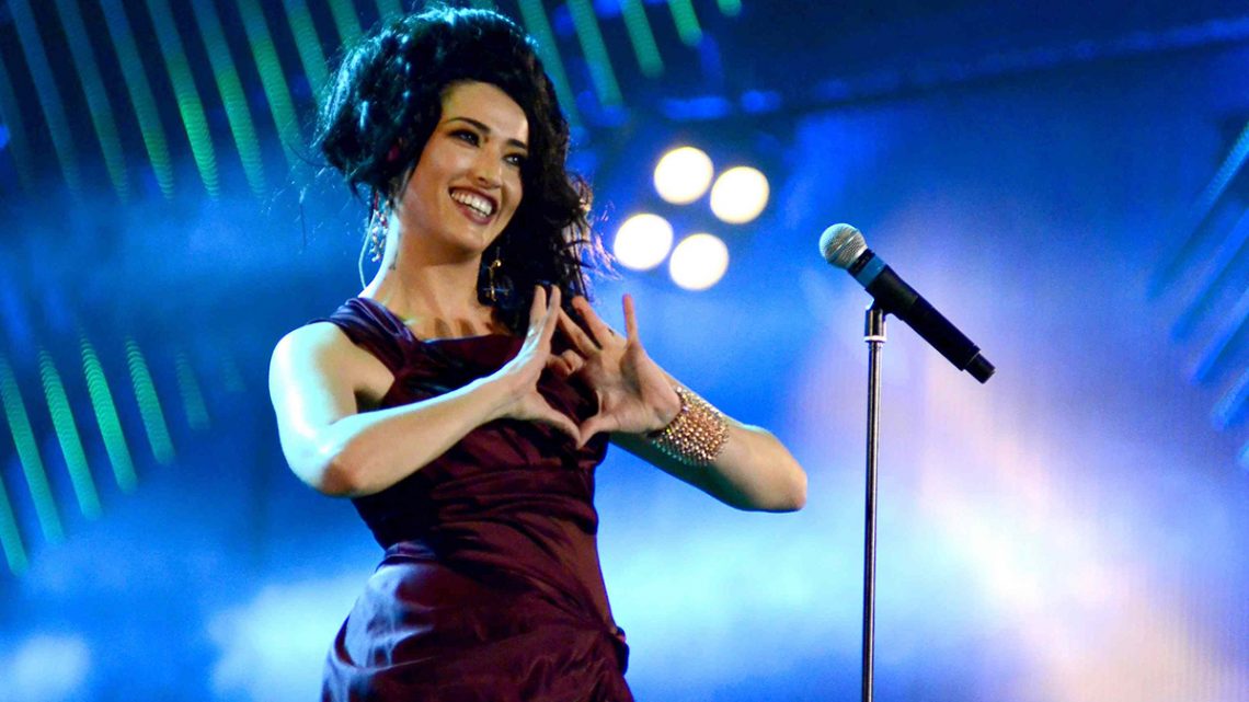 Nina Zilli annuncia il fidanzamento con Danti Nina Zilli annuncia il fidanzamento con Danti