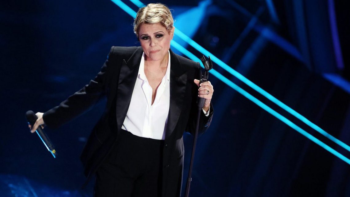 Sanremo 2020, Tosca vince la serata delle cover con “Piazza Grande”, ecco la classifica finale della terza serata Sanremo 2020, Tosca vince la serata delle cover con “Piazza Grande”, ecco la classifica finale della terza serata