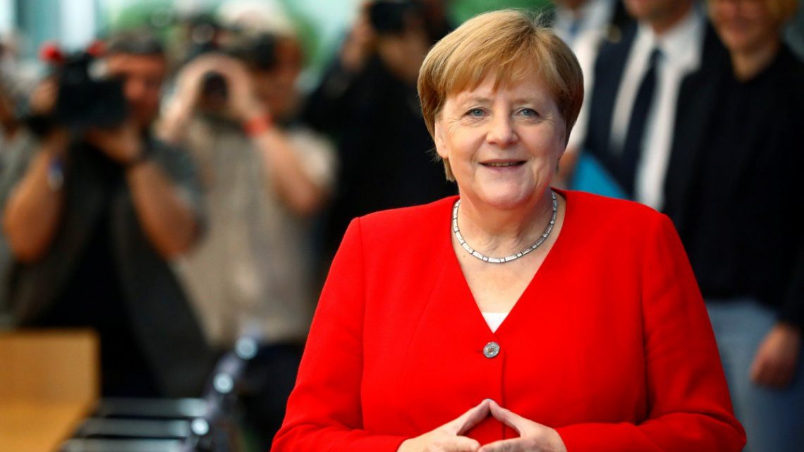 Angela Merkel in quarantena, ipotesi Coronavirus Angela Merkel in quarantena, ipotesi Coronavirus