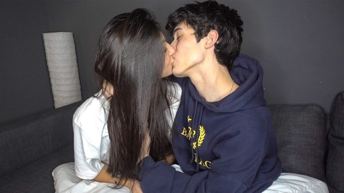 Elisa Maino e Diego Lazzari si sono lasciati. È Ufficiale Elisa Maino e Diego Lazzari si sono lasciati. È Ufficiale