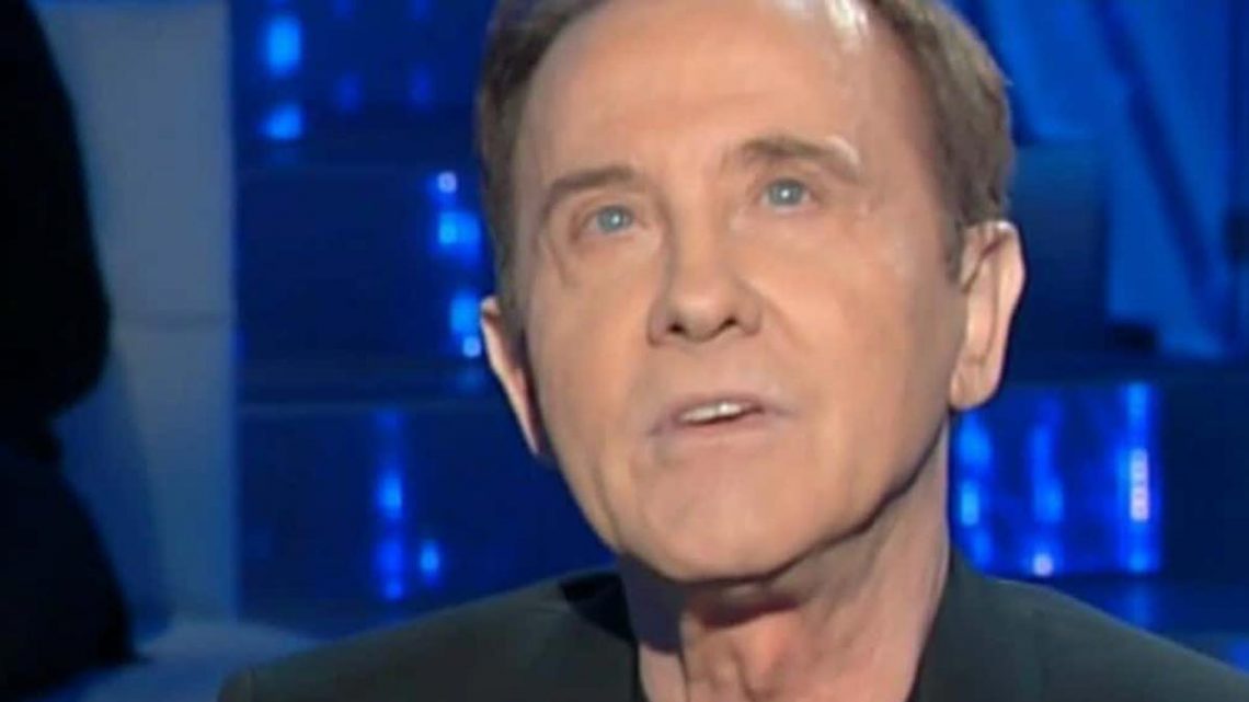 Roby Facchinetti visibilmente commosso a Domenica In Roby Facchinetti visibilmente commosso a Domenica In