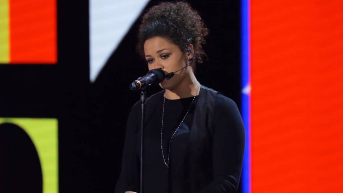 Amici 19, l’eliminato della Semifinale del serale è NYV, pagelle e voti Amici 19, l’eliminato della Semifinale del serale è NYV, pagelle e voti