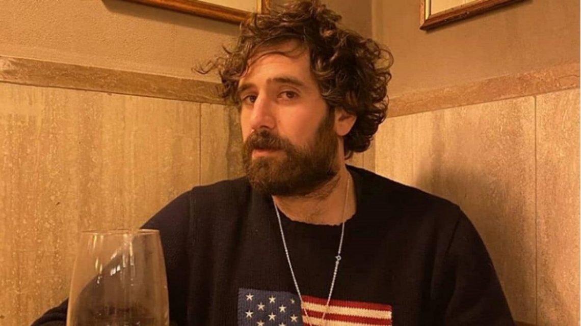 Tommaso Paradiso a Freeda: “Ecco perché ho lasciato i Thegiornalisti” Tommaso Paradiso a Freeda: “Ecco perché ho lasciato i Thegiornalisti”