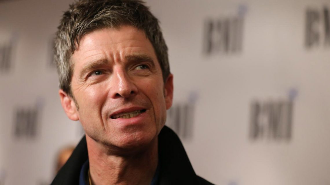 Noel Gallagher contro la legge: La mascherina è una stro**ata, se prendo il virus sono fatti miei” Noel Gallagher contro la legge: La mascherina è una stro**ata, se prendo il virus sono fatti miei”