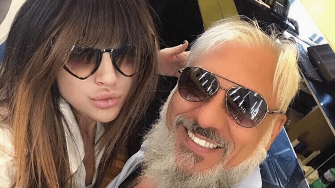 Rocco Fredella, matrimonio in vista con la bella Doriana.Ma saranno in 3? Rocco Fredella, matrimonio in vista con la bella Doriana.Ma saranno in 3?