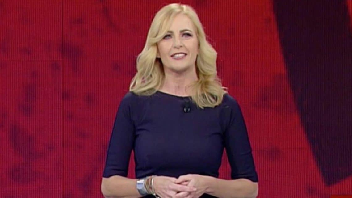 Agorà, un incendio in studio fa saltare la diretta (VIDEO) Agorà, un incendio in studio fa saltare la diretta (VIDEO)
