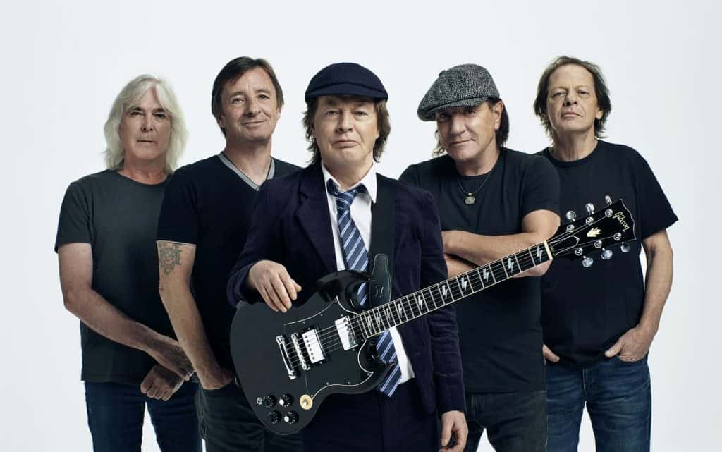 Gli AC/DC inaugurano il nuovo anno con un regalo per i loro fan! Online da oggi il video del singolo “Realize” Gli AC/DC inaugurano il nuovo anno con un regalo per i loro fan! Online da oggi il video del singolo “Realize”