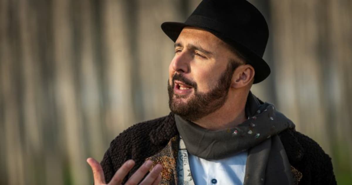 “Fidati dei Tuoi Sogni”,  il premio per giovani cantautori ideato dal tenore e scrittore bolognese Cris La Torre