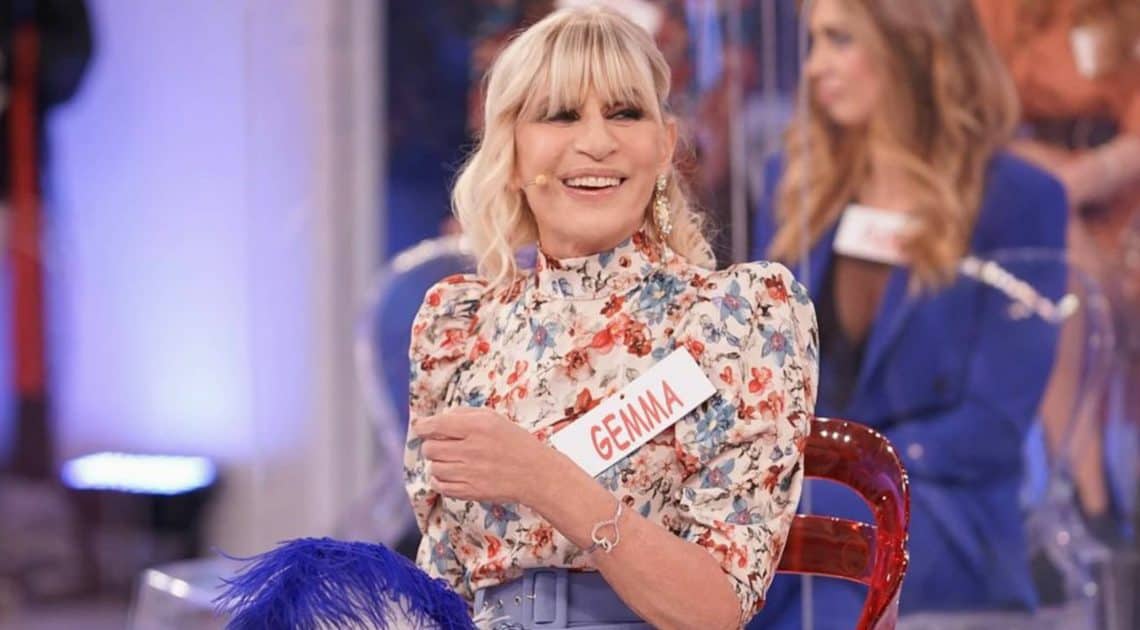 Anticipazioni Uomini e Donne, nella puntata di oggi Gemma ritorna da Maurizio Anticipazioni Uomini e Donne, nella puntata di oggi Gemma ritorna da Maurizio