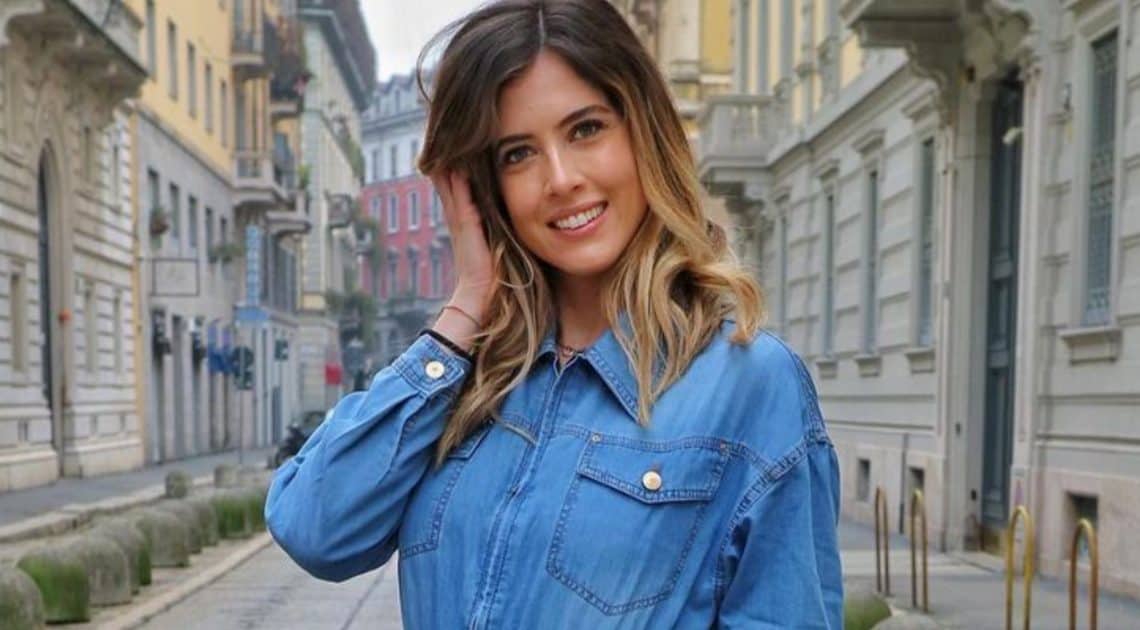Francesca Ferragni si vaccina e scoppia la polemica. Lei spiega: “Sono una dentista” Francesca Ferragni si vaccina e scoppia la polemica. Lei spiega: “Sono una dentista”