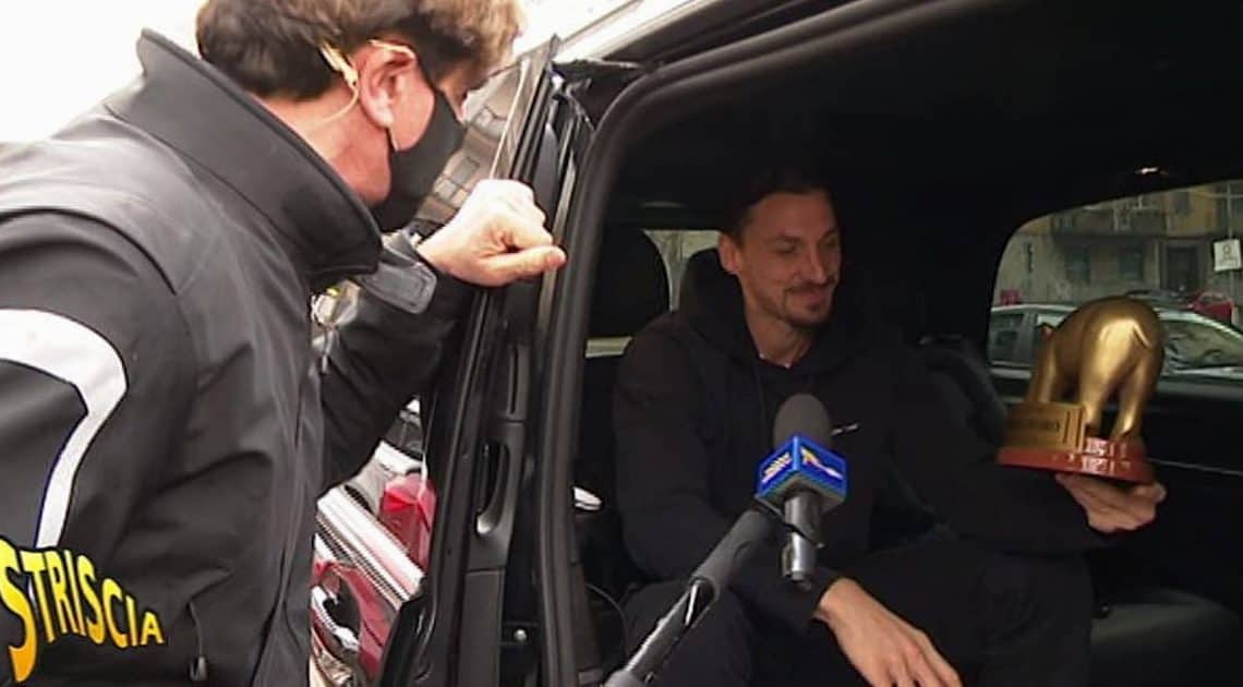Tapiro d’oro a Zlatan Ibrahimovic dopo il derby perso dal Milan Tapiro d’oro a Zlatan Ibrahimovic dopo il derby perso dal Milan