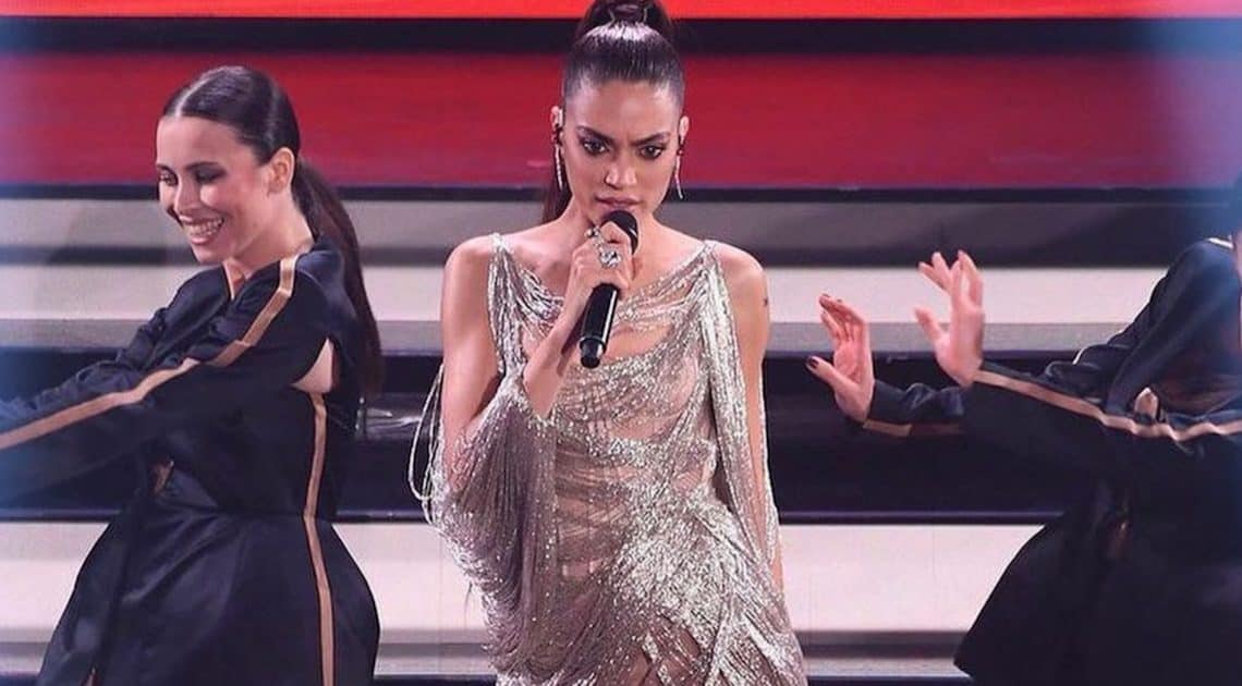 Elodie, il tour “Elodie Live” si sposta a novembre e si aggiungono nuove date Elodie, il tour “Elodie Live” si sposta a novembre e si aggiungono nuove date