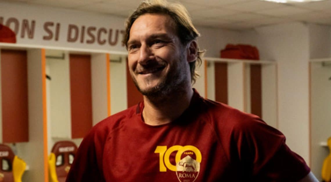 Francesco Totti sarà presente nel gran finale di SPERAVO DE MORÌ PRIMA Francesco Totti sarà presente nel gran finale di SPERAVO DE MORÌ PRIMA