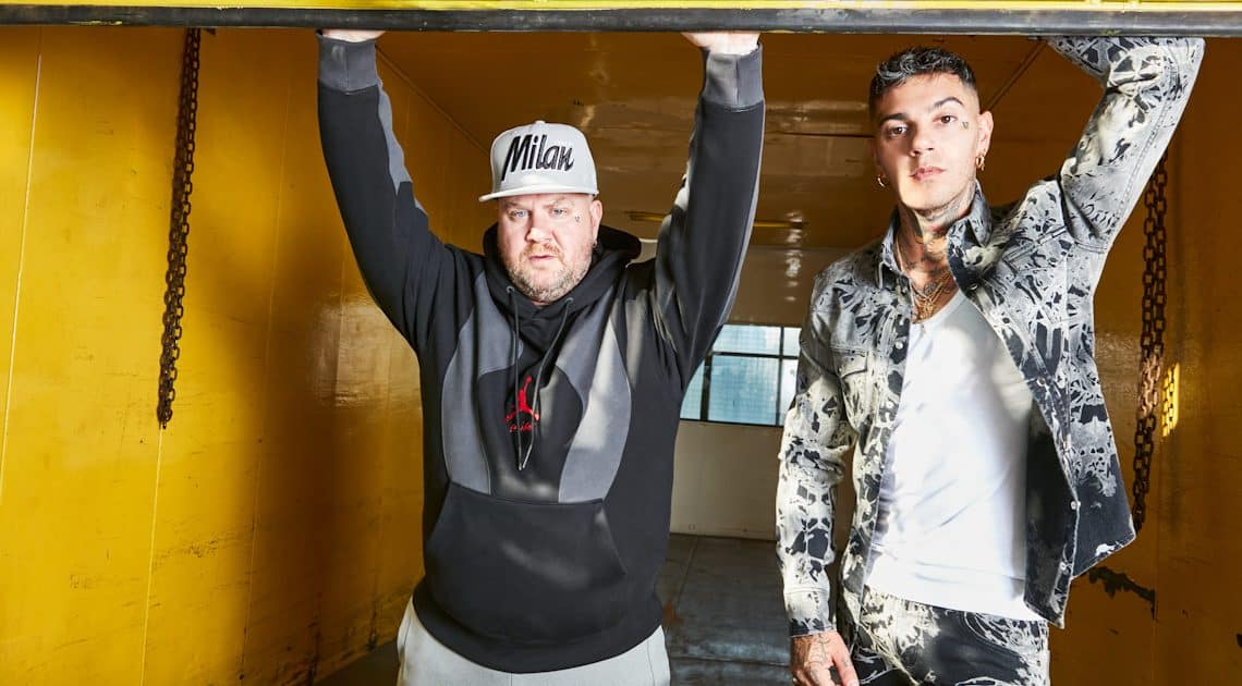 Emis Killa e Jake La Furia, spostate a novembre le date dei live Emis Killa e Jake La Furia, spostate a novembre le date dei live