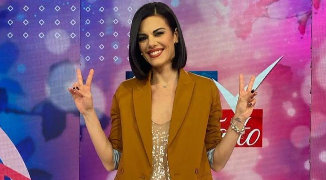 Bianca Guaccero salta Detto Fatto perchè positiva al Covid. Ecco come sta Bianca Guaccero salta Detto Fatto perchè positiva al Covid. Ecco come sta