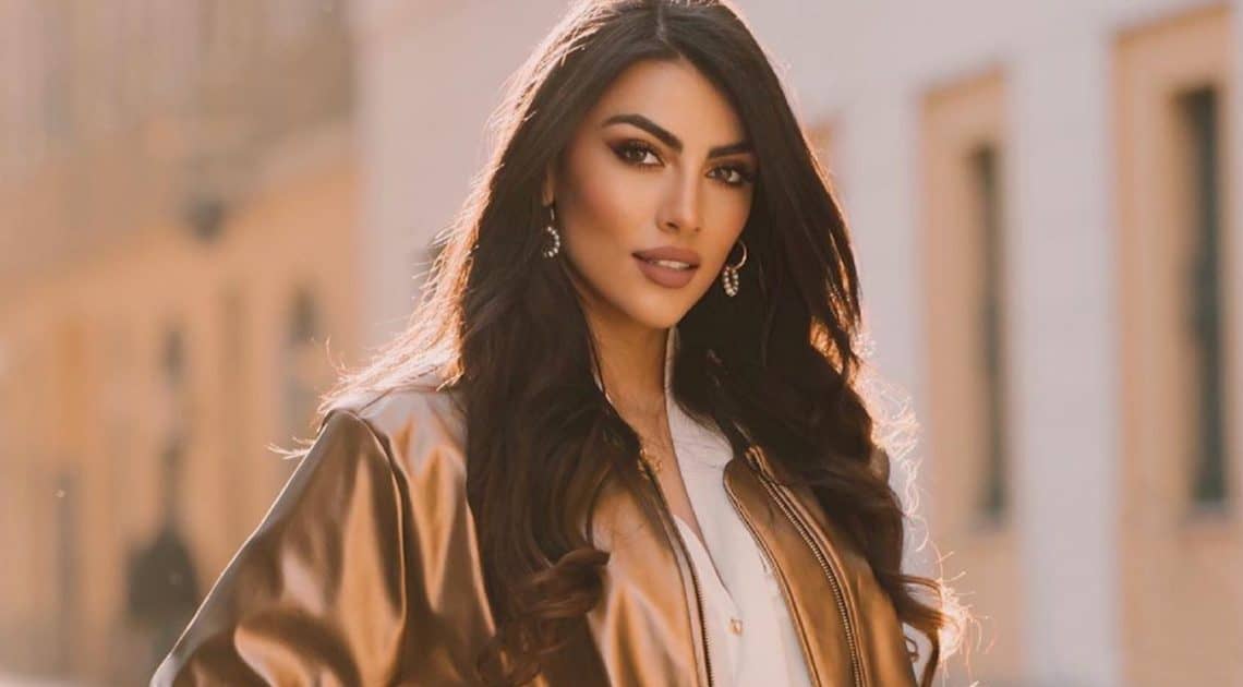 Giulia Salemi si è fratturata un piede. Ecco quando è successo (FOTO) Giulia Salemi si è fratturata un piede. Ecco quando è successo (FOTO)