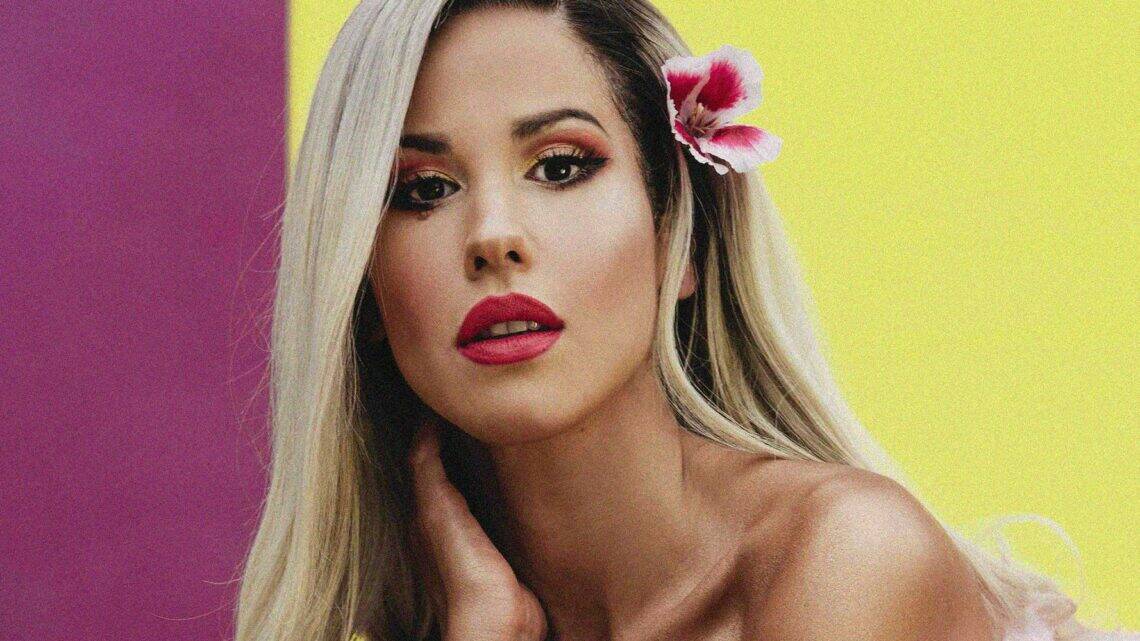 Baby K: preordinabile il nuovo album “Donna sulla luna” Baby K: preordinabile il nuovo album “Donna sulla luna”