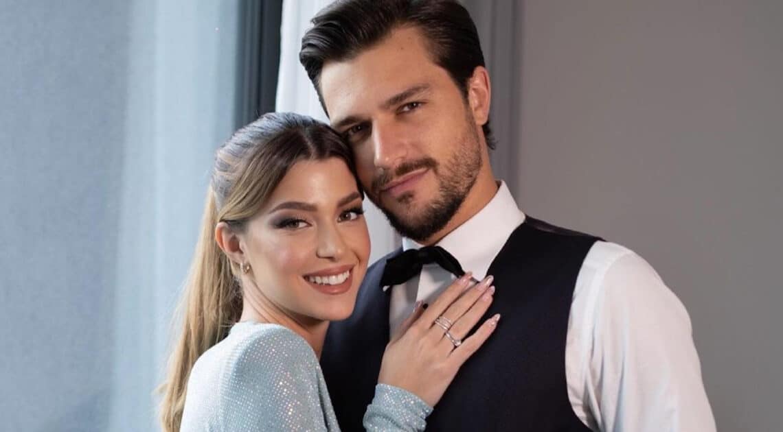 Andrea Zelletta fa una confessione intima: “Ecco il posto più strano dove l’ho fatto con Natalia” Andrea Zelletta fa una confessione intima: “Ecco il posto più strano dove l’ho fatto con Natalia”