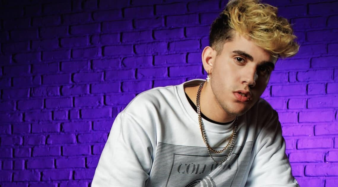 Aka7even rivela di aver scritto due canzoni per la Miliddi poi ci ripensa e cancella tutto Aka7even rivela di aver scritto due canzoni per la Miliddi poi ci ripensa e cancella tutto