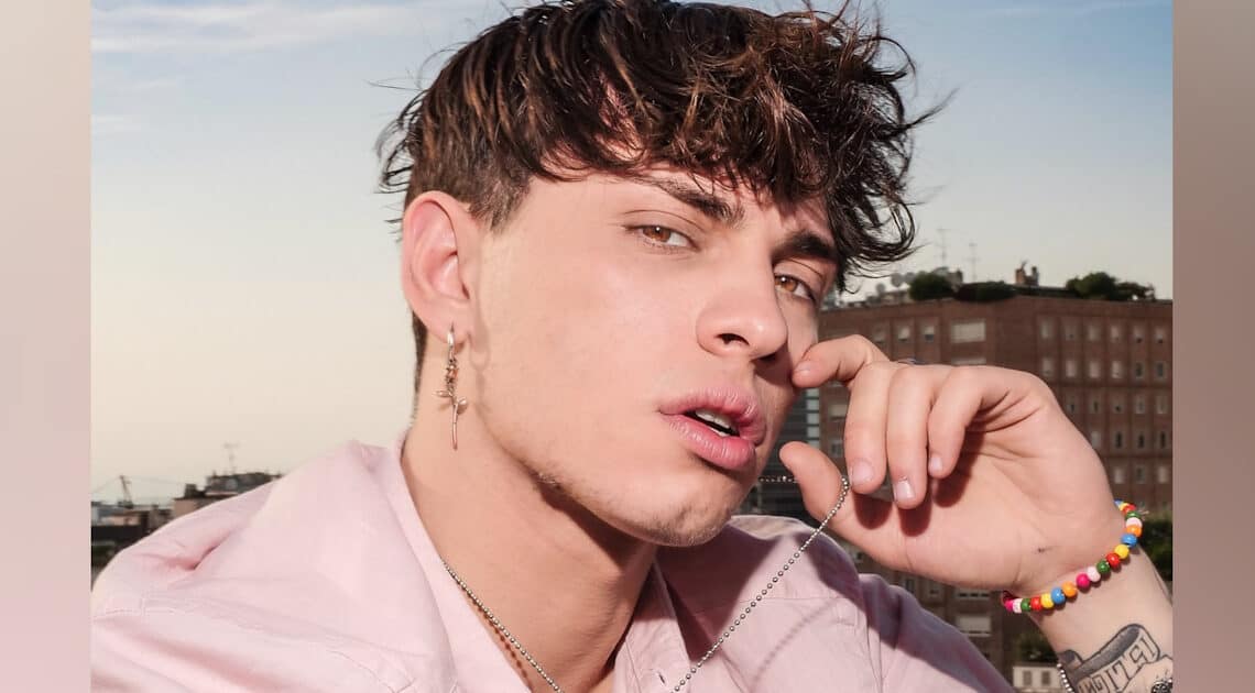 Deddy: è online da oggi il videoclip di “LA PRIMA ESTATE” Deddy: è online da oggi il videoclip di “LA PRIMA ESTATE”