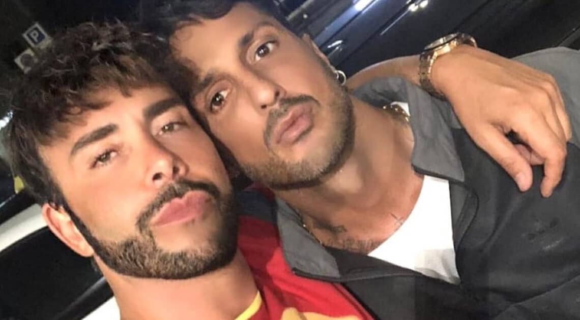 GF Vip, Fabrizio Corona ironizza ma non smentisce la relazione con Urtis ” …Era un nostro segreto daiii” GF Vip, Fabrizio Corona ironizza ma non smentisce la relazione con Urtis ” …Era un nostro segreto daiii”