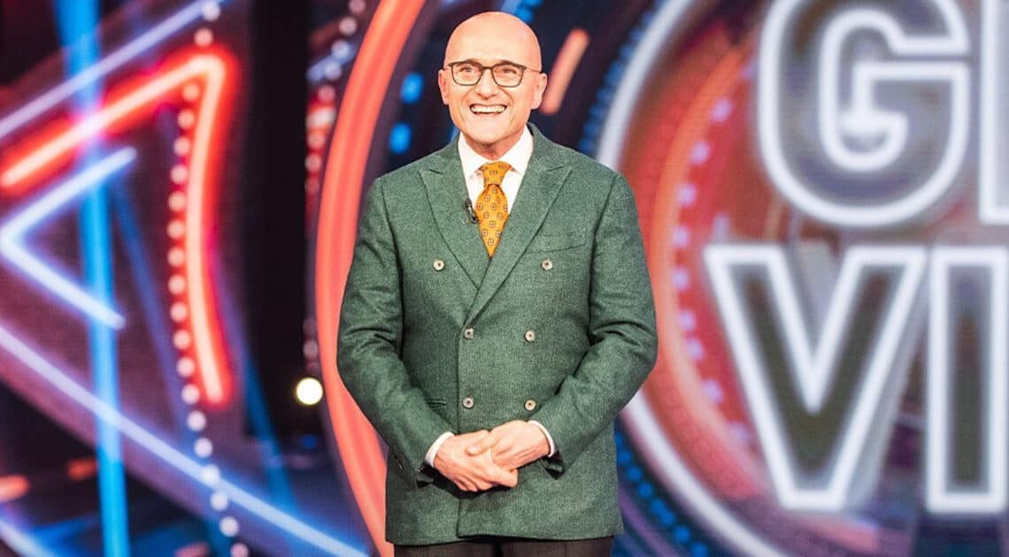 GF Vip, Alfonso Signorini, il saluto il day after “Non ci vedremo per un pò, vi porto nel cuore” GF Vip, Alfonso Signorini, il saluto il day after “Non ci vedremo per un pò, vi porto nel cuore”