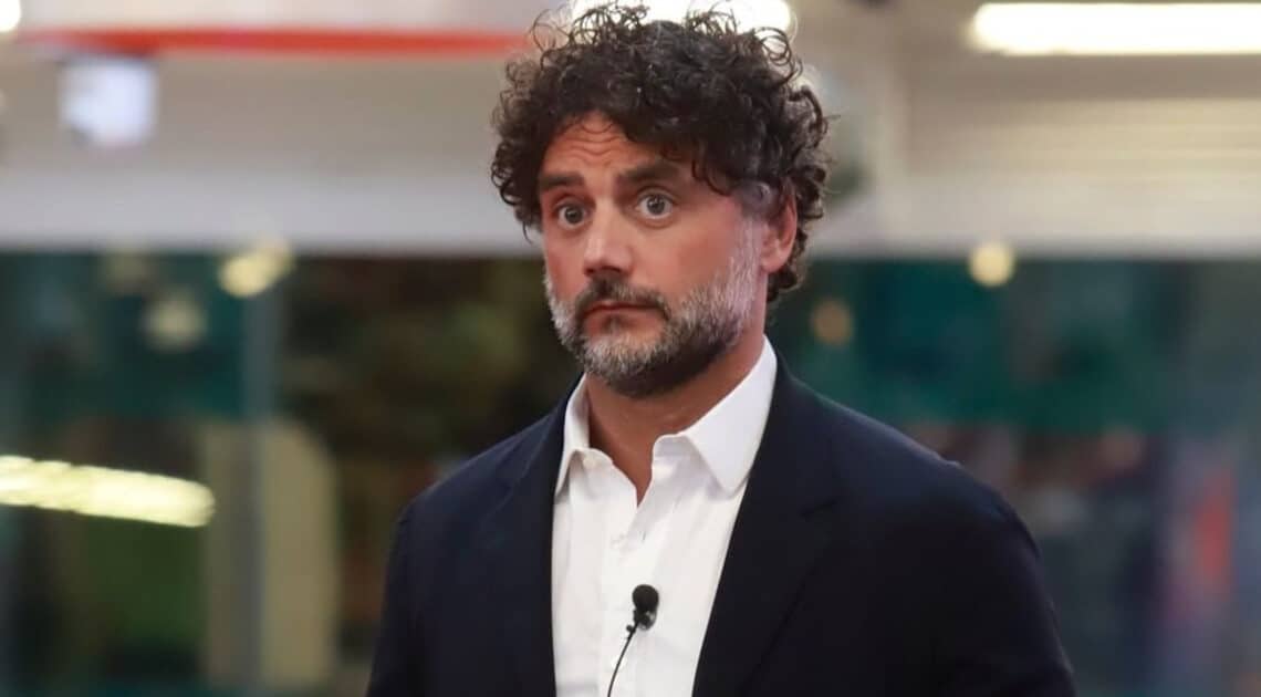 GF Vip, Follia Social, amica di Barù insultata e minacciata di morte per uno scambio di like con il gieffino GF Vip, Follia Social, amica di Barù insultata e minacciata di morte per uno scambio di like con il gieffino