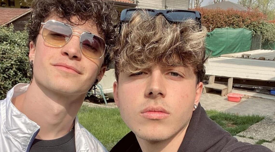 Amici 21, “Maestro ci manchi tanto” la dedica social di Christian e Mattia a Raimondo Todaro Amici 21, “Maestro ci manchi tanto” la dedica social di Christian e Mattia a Raimondo Todaro