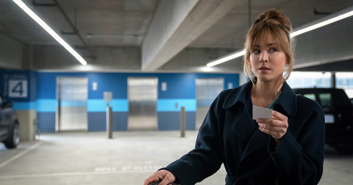 L’ASSISTENTE DI VOLO: Su Sky e NOW da lunedì 9 maggio la seconda stagione della serie con Kaley Cuoco