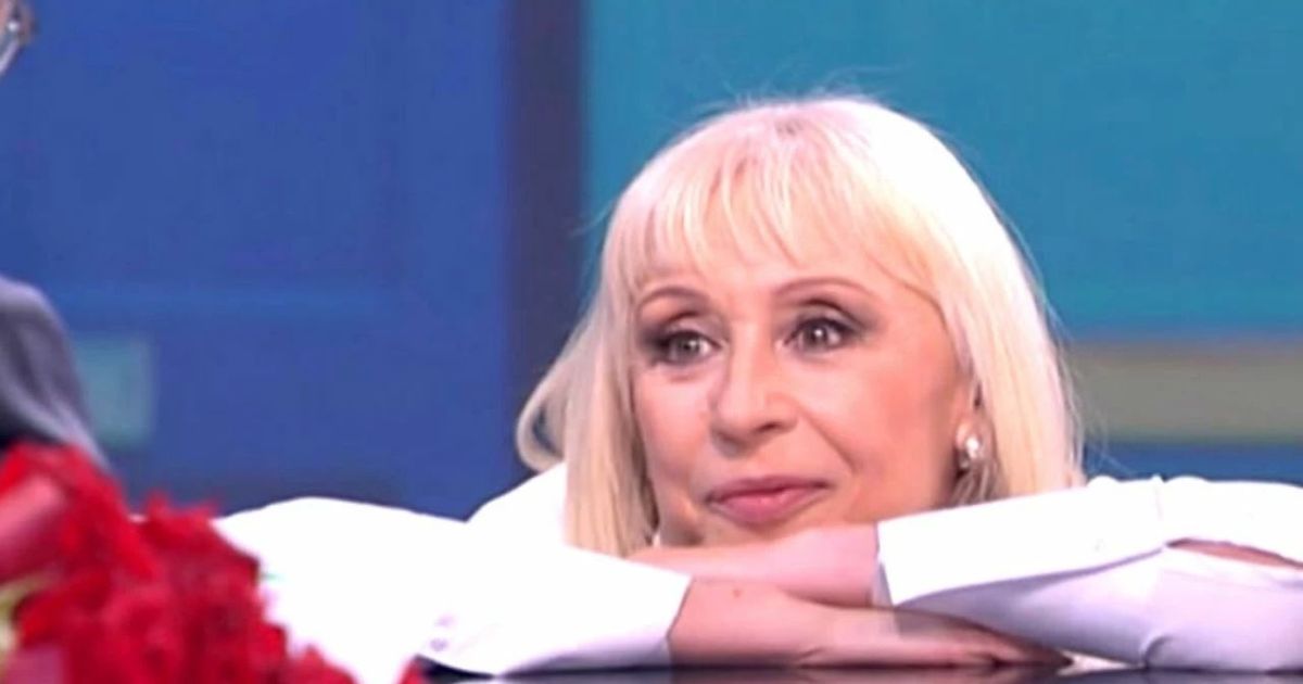 Raffaella Carrà, il ricordo della Donna e artista in: “La nostra Raffaella”