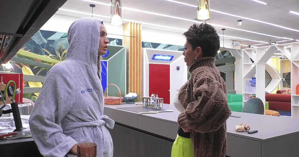 Grande Fratello, Helena sgancia la bomba su Yulia: “Non mi fido”