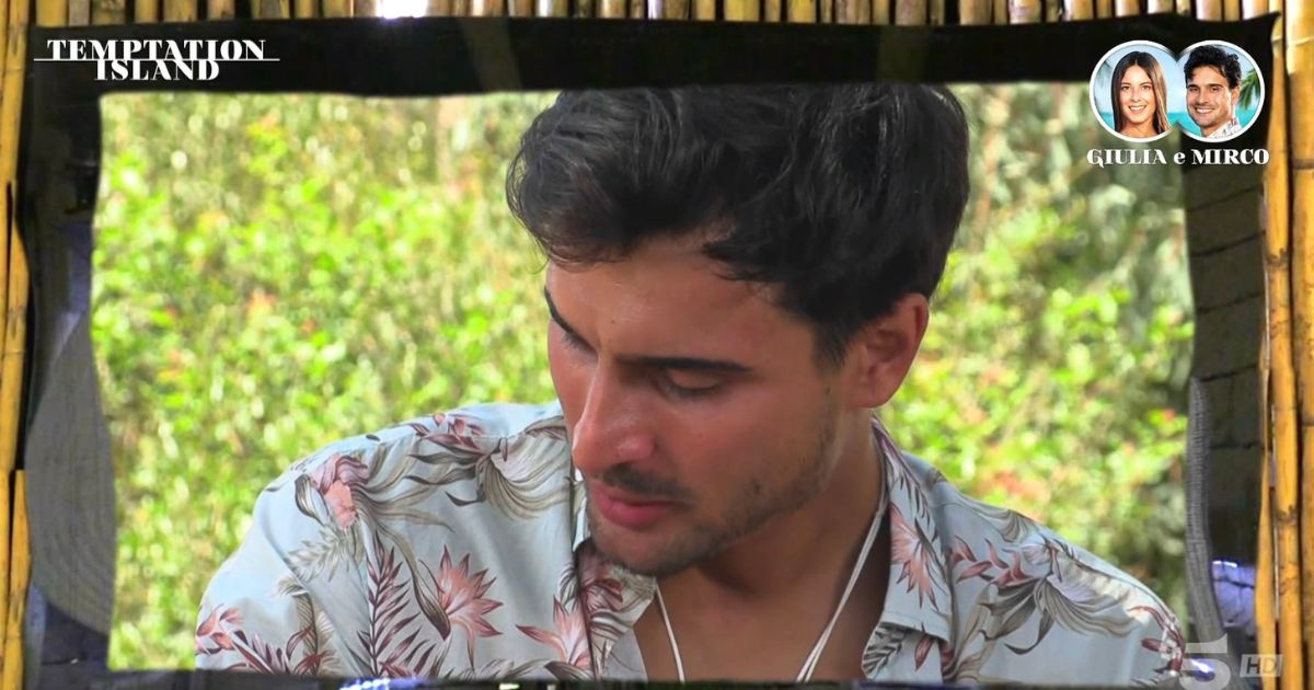 Temptation Island, Mirco e Giulia la distanza che divide: “Non sono più sicuro di ciò che voglio e di volere una famiglia con lei”