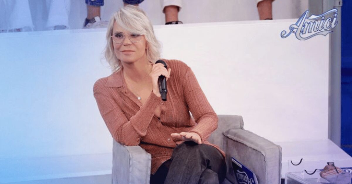 Amici 24, tutti a rischio eliminazione per la nuova regola di Maria De Filippi, il commento della quarta puntata