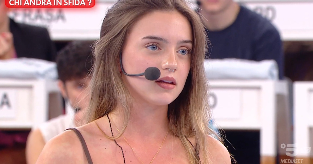 Amici 25: l’esibizione di Flavia viene stroncata dai prof, ma lei non ci sta e ribatte