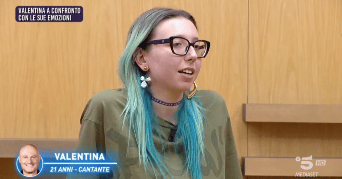 amici-25-valentina-lavora-sulle-sue-fragilita-tra-interpretazioni-ed-emozioni