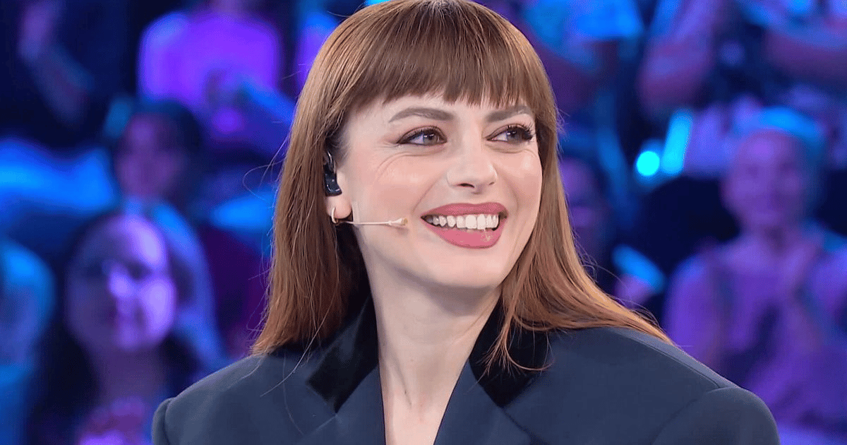annalisa-sempre-svestita-e-in-mutande-arriva-la-sua-replica-agli-haters