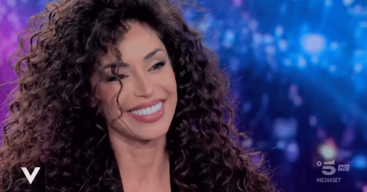 raffaella-fico-annuncia-la-seconda-gravidanza-incinta-di-armando-izzo