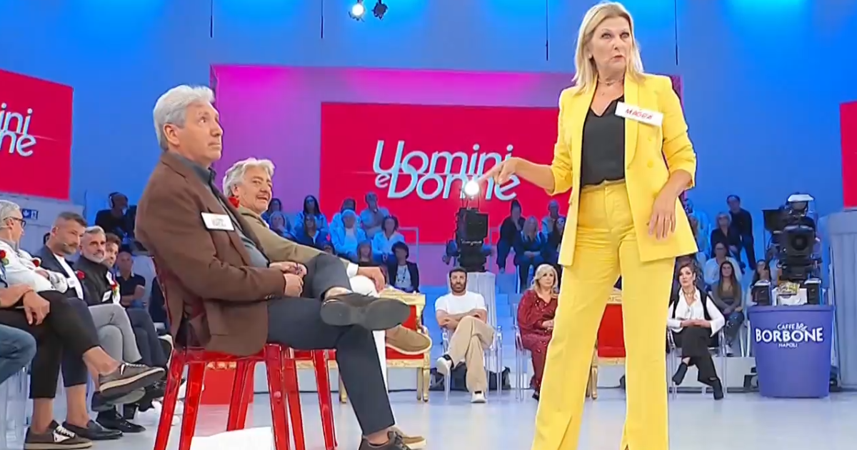 uomini-e-donne-anticipazioni-19-novembre-2025-magda-quasi-schiaffeggia-mario