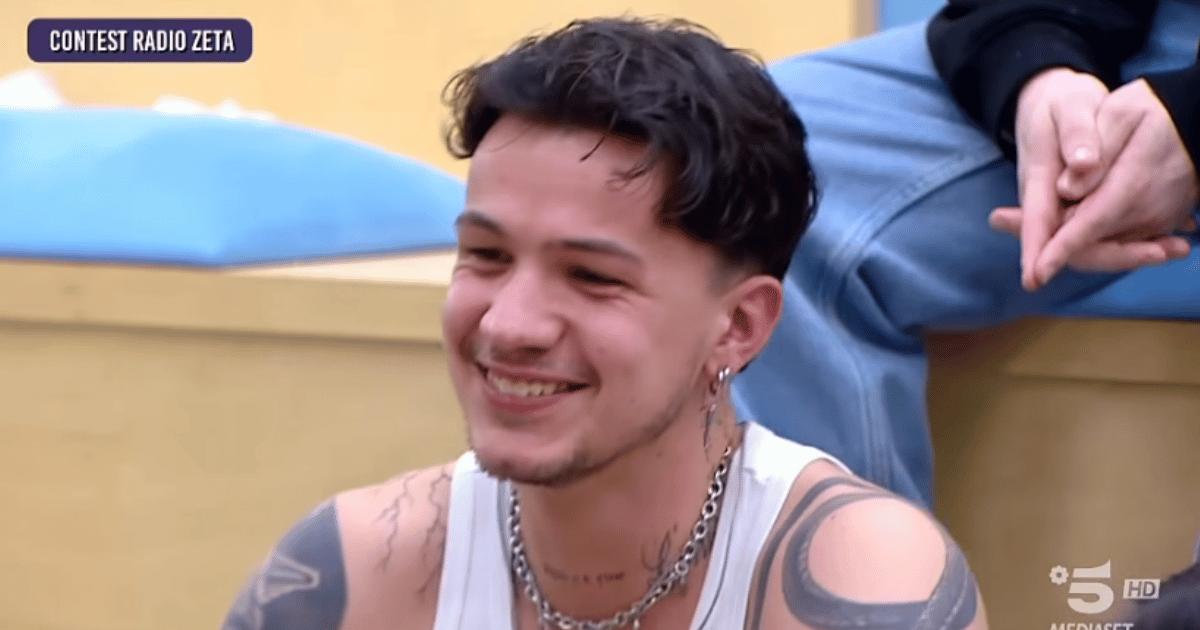 Amici 25, l’inedito di Opi “Scusa” entra in programmazione radio, ecco quale