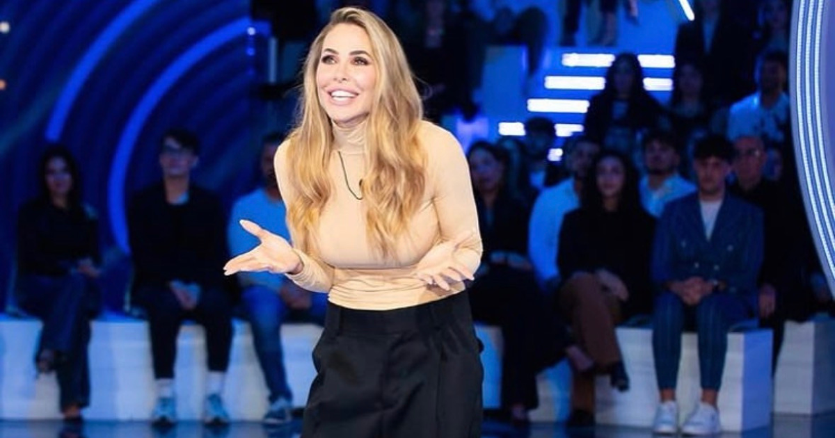 Ilary Blasi entra nella casa Gf Vip