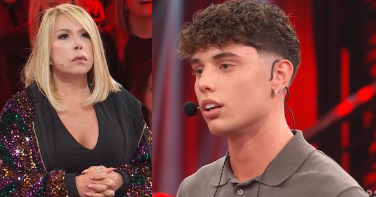 Riccardo contro Anna Pettinelli Serale Amici 25