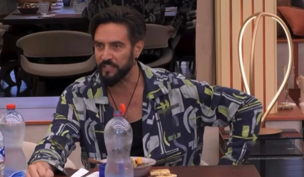 Grande Fratello Vip , Alex Belli contro Marina La Rosa: “Il tuo finto radical chic che non esiste”