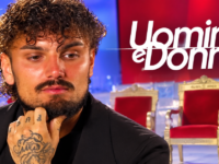 Anticipazioni Uomini e Donne, segnalazione su una corteggiatrice di Giovanni Grazioso: il tronista si infastidisce