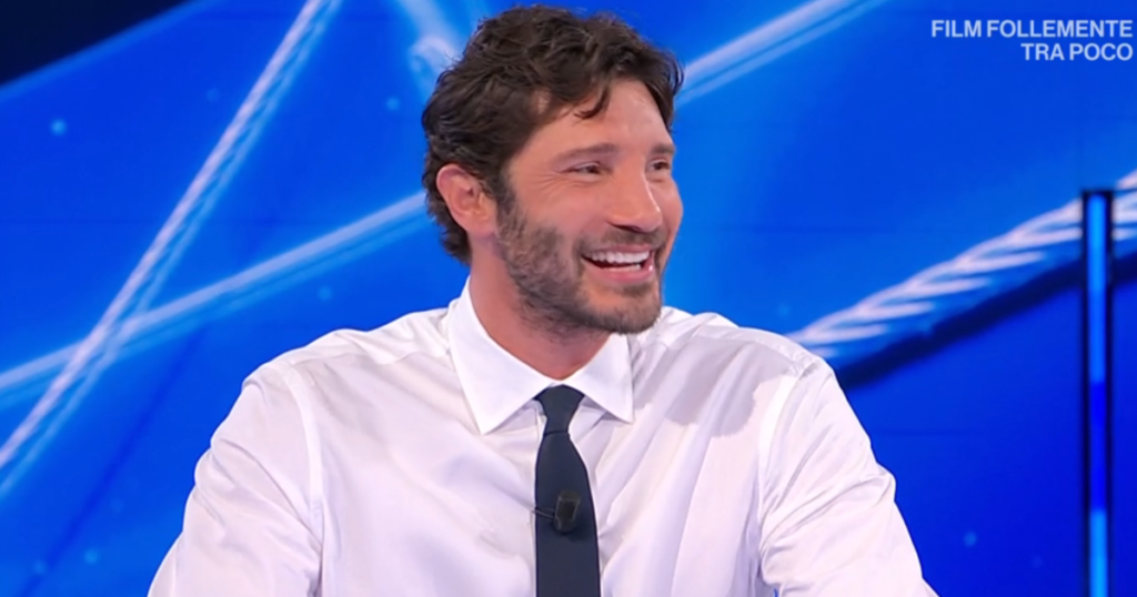 Stefano De Martino divieto autori
