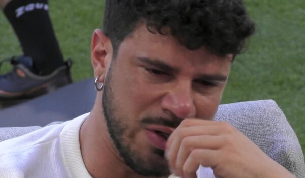 Grande Fratello Vip, Giancarlo Danto scoppia in lacrime: “Ci sono rimasto male”
