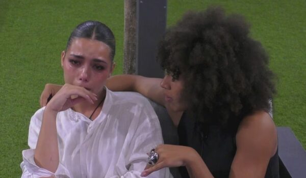 Grande Fratello Vip, Piera Meloni in crisi per Roncaccia e il fidanzato: “Non riesco a tenere tutto sotto controllo”