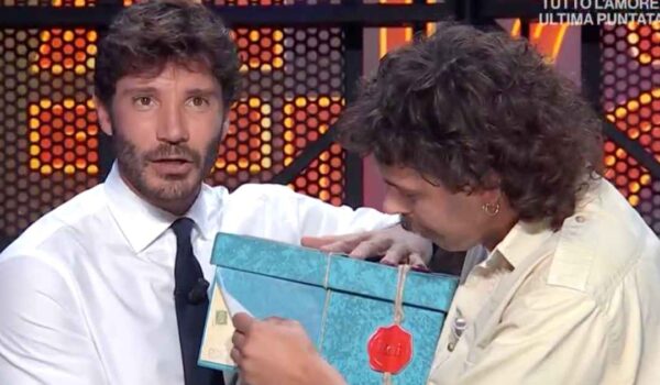 Affari Tuoi, puntata del 27 ottobre 2026: ecco chi gioca e quanto ha vinto