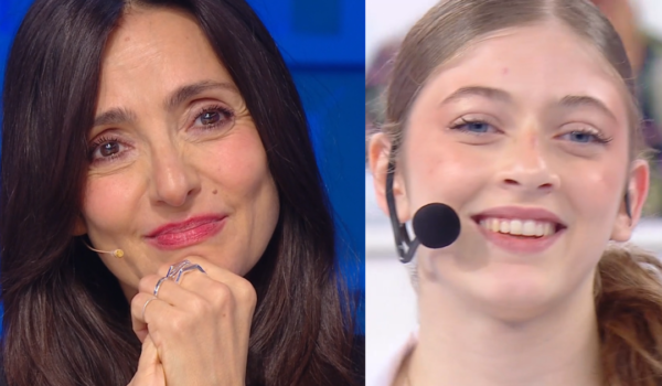 Amici 26, Clara Rocco fa commuovere Ambra Angiolini. Maria De Filippi avvisa la prof: “Il programma è lungo, te lo voglio dire”